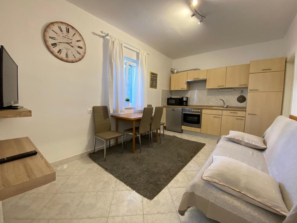 Apartmani Lu Біоград-на-Мору Екстер'єр фото